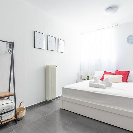 Modern Studio Near Downtown Heraklion  ภายนอก รูปภาพ