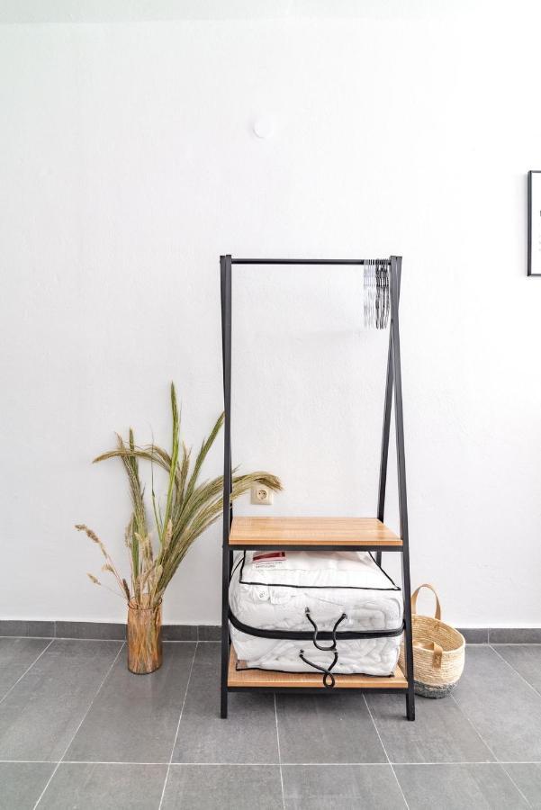 Modern Studio Near Downtown Heraklion  ภายนอก รูปภาพ