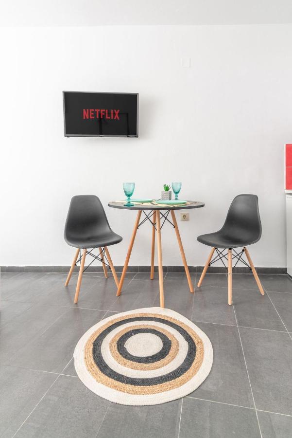 Modern Studio Near Downtown Heraklion  ภายนอก รูปภาพ